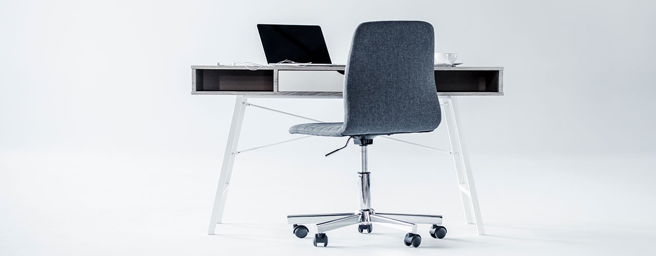 Pas på din krop med ergonomiske kontormøbler